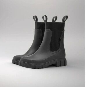 Velo Rain Ankle Boots